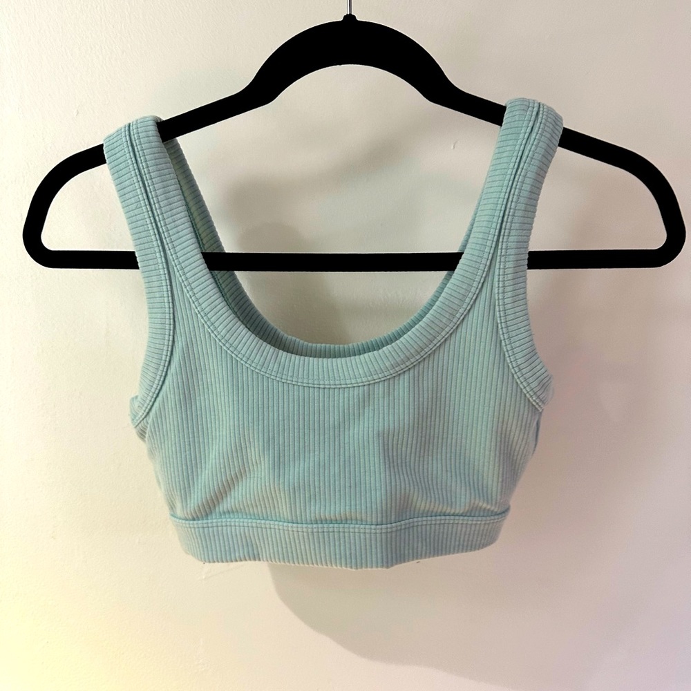 ALO YOGA sports bra